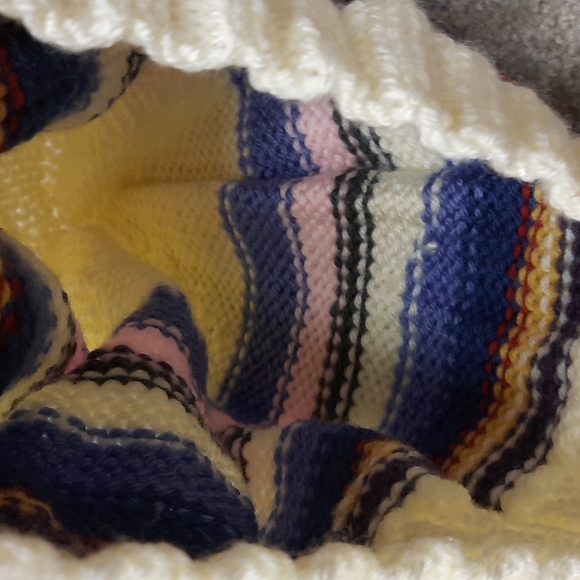 Aunt Martha Amish knitted hats, made with love - Picture 7 of 7